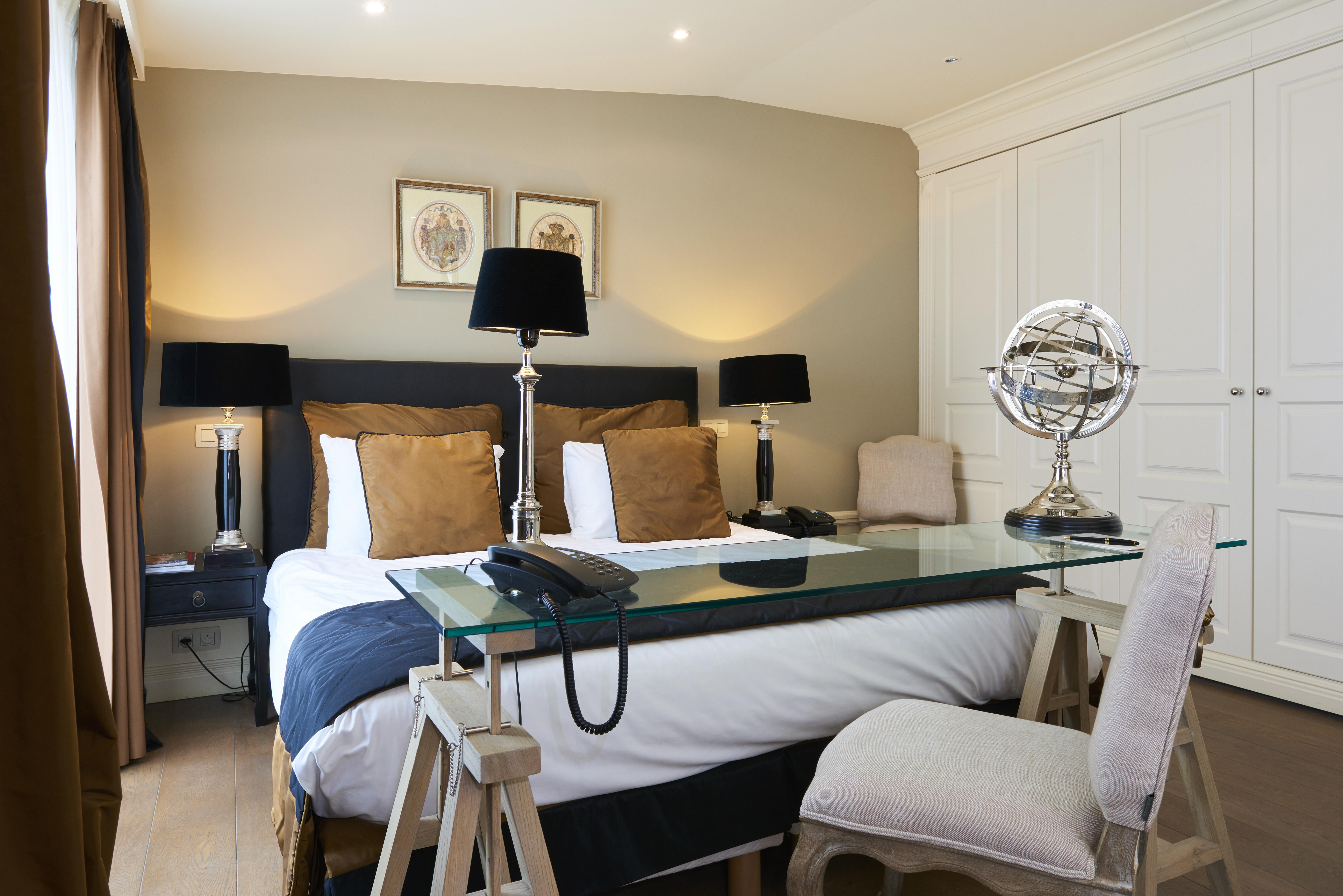 Stanhope Hotel By Thon Hotels Брюссель Экстерьер фото A bedroom at the hotel