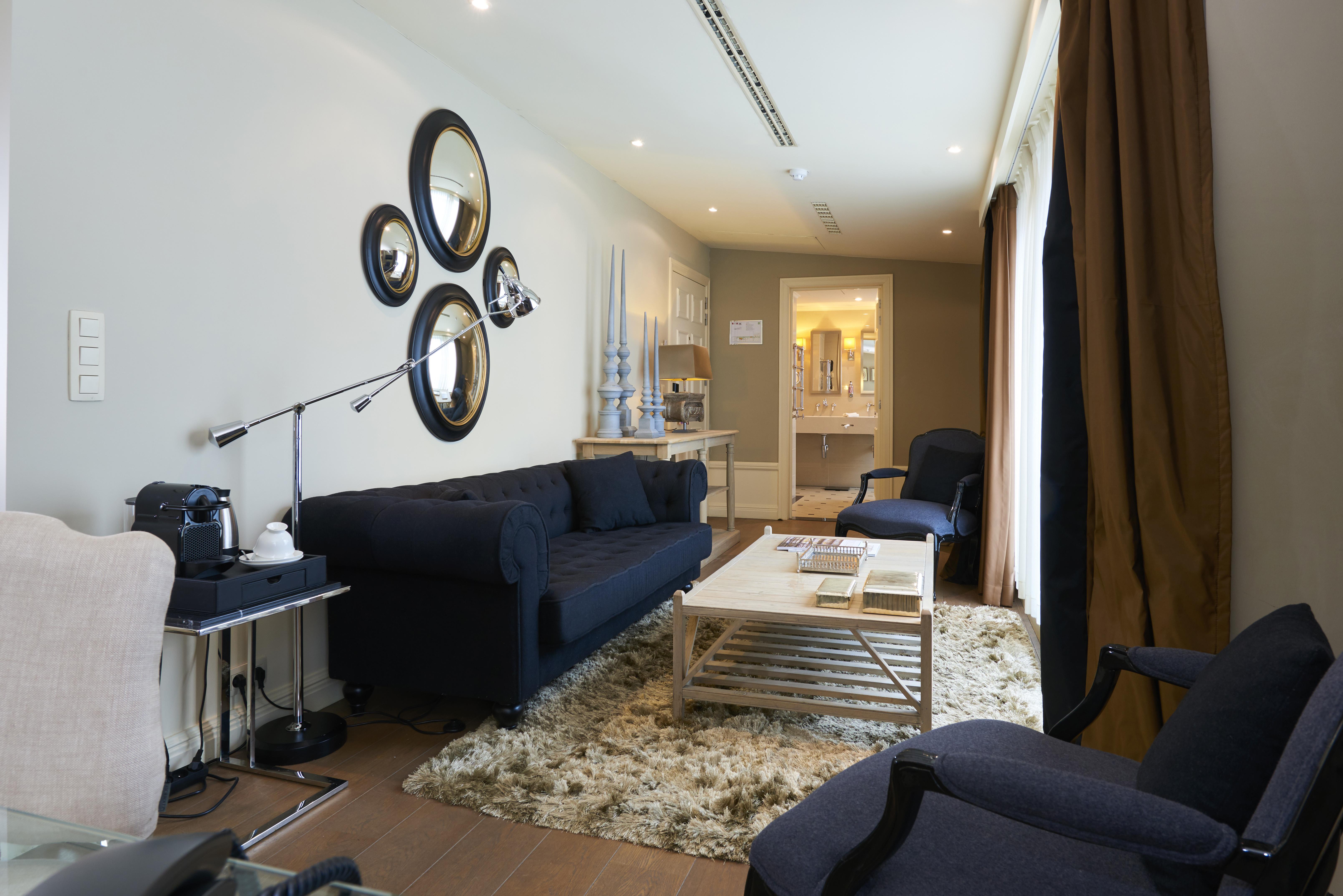 Stanhope Hotel By Thon Hotels Брюссель Экстерьер фото A living room