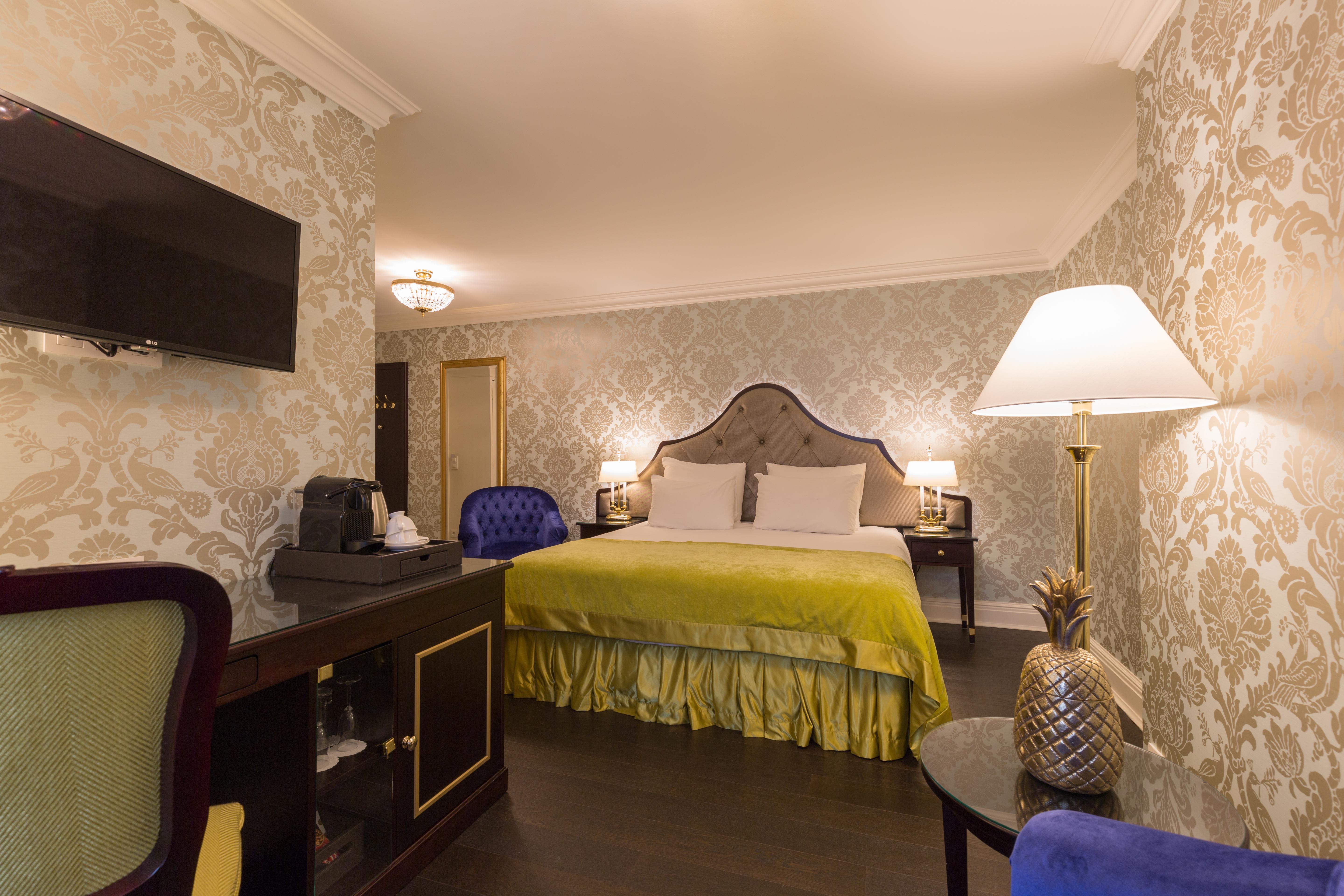 Stanhope Hotel By Thon Hotels Брюссель Экстерьер фото A room at the hotel